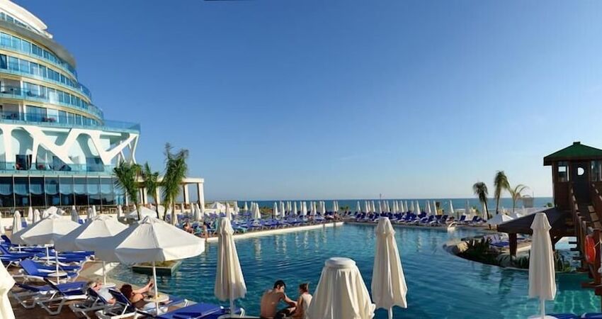 Vikingen İnfinity Resort & Spa