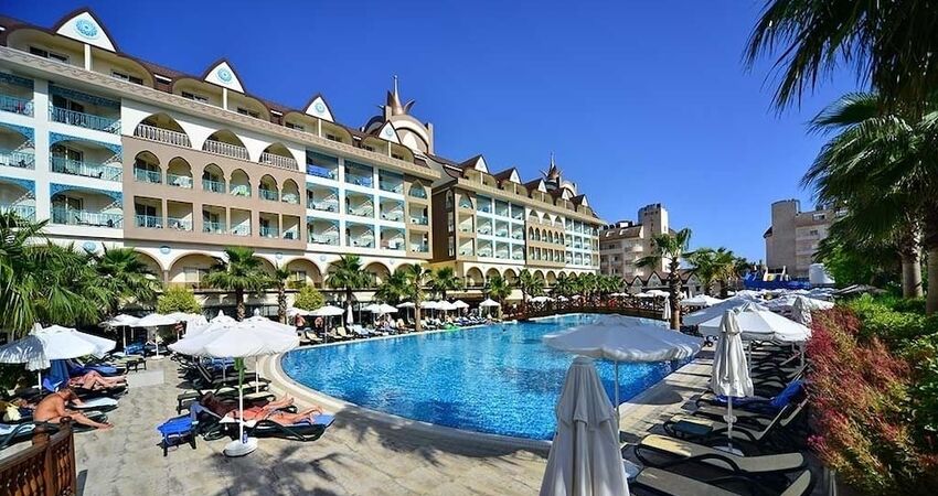 Side Crown Palace Hotel